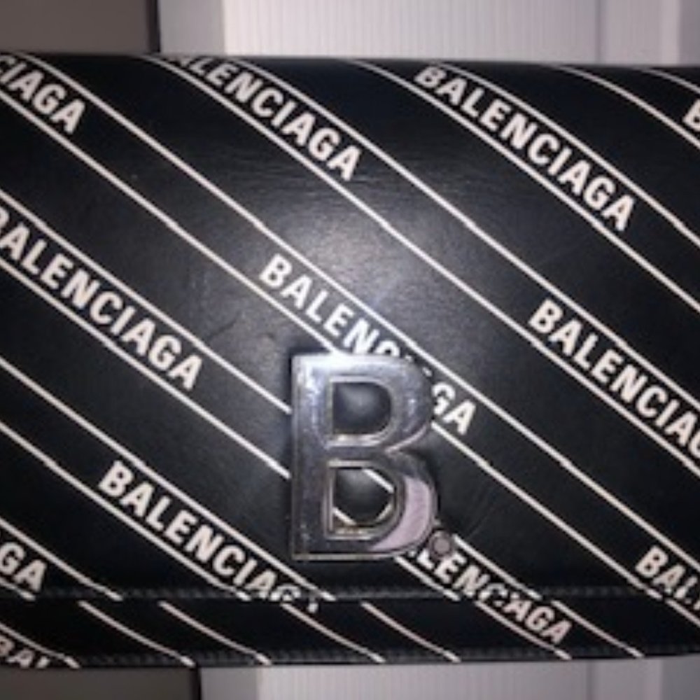 BELENCIAGA CROSS BODY BAG